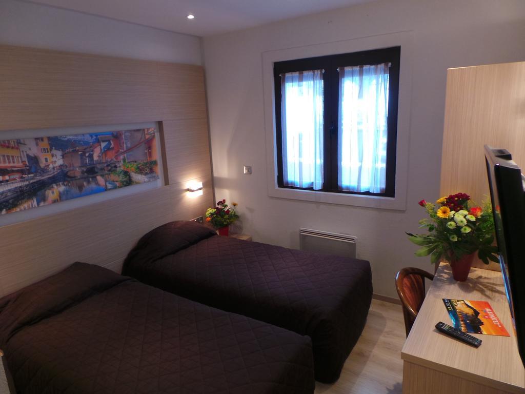Albhotel Grill Alby-sur-Cheran Kamer foto