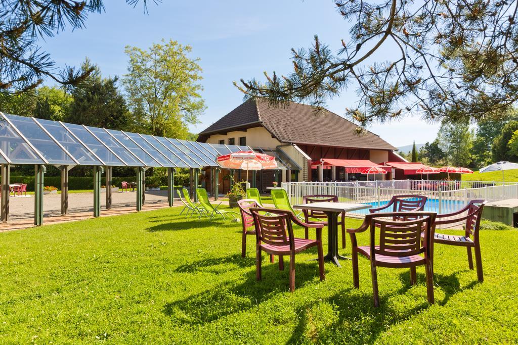 Albhotel Grill Alby-sur-Cheran Buitenkant foto