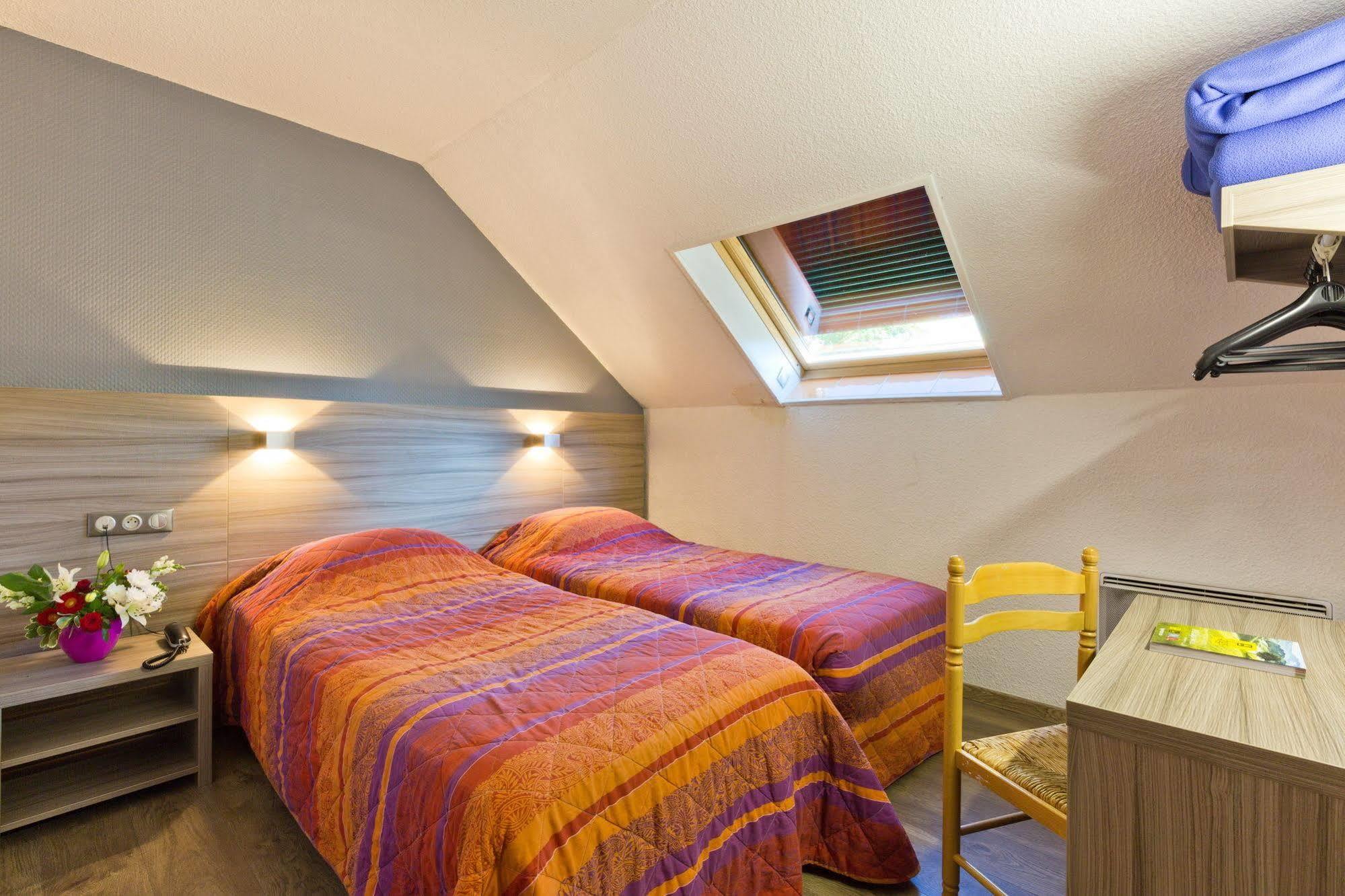 Albhotel Grill Alby-sur-Cheran Buitenkant foto